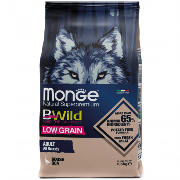 Корм Monge Dog BWild Low Grain низкозерновой для взрослых собак, из мясо гуся 2,5кг